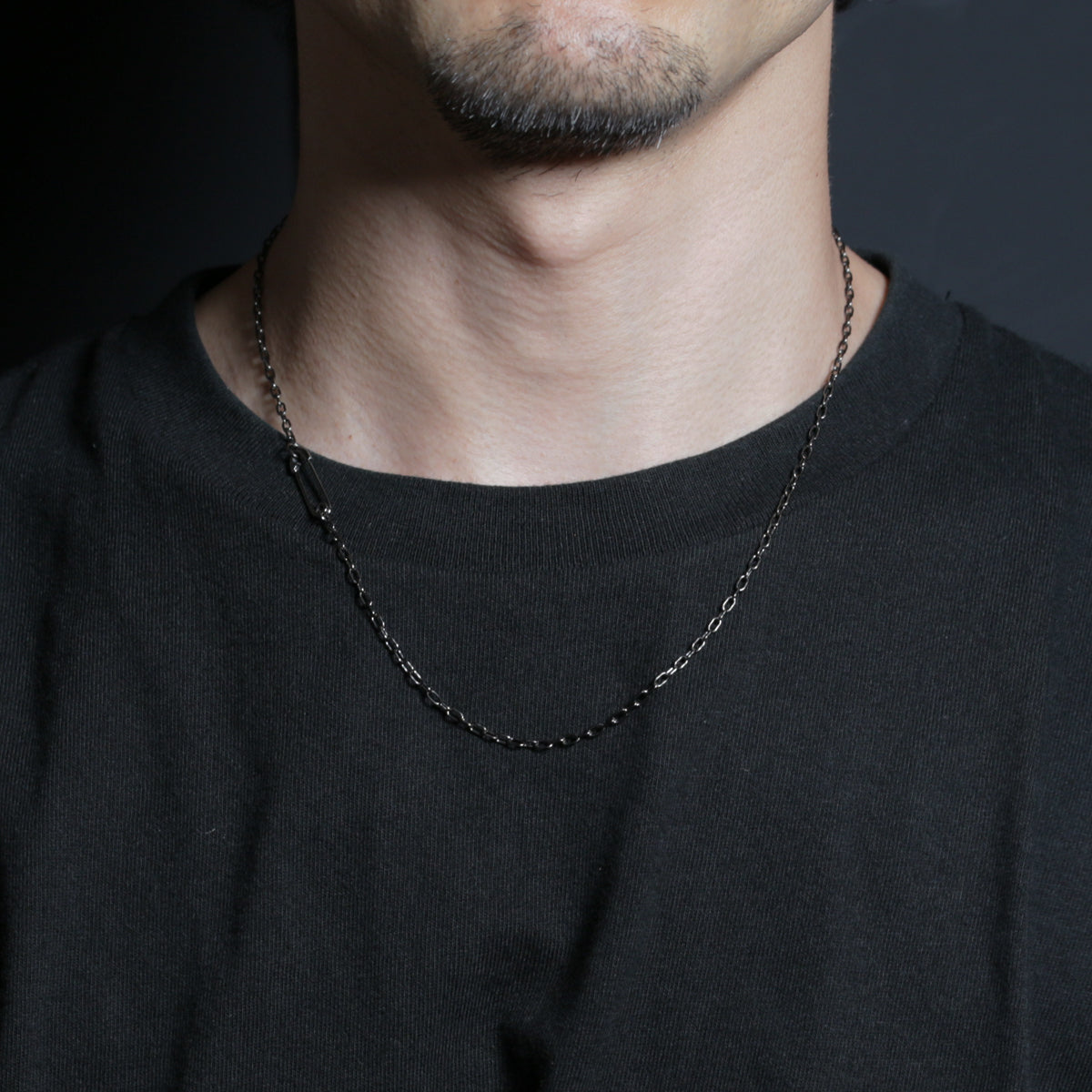 Safety Pin Long Azuki Chain Diamond Necklace XS - Black