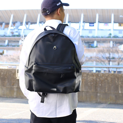 Ethical Leather Daypack Backpack 25L
