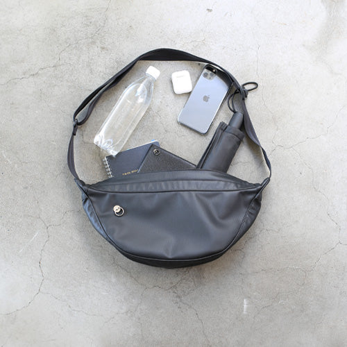 Ethical Leather Banana Shoulder Body Bag M Size Original/Made in Japan