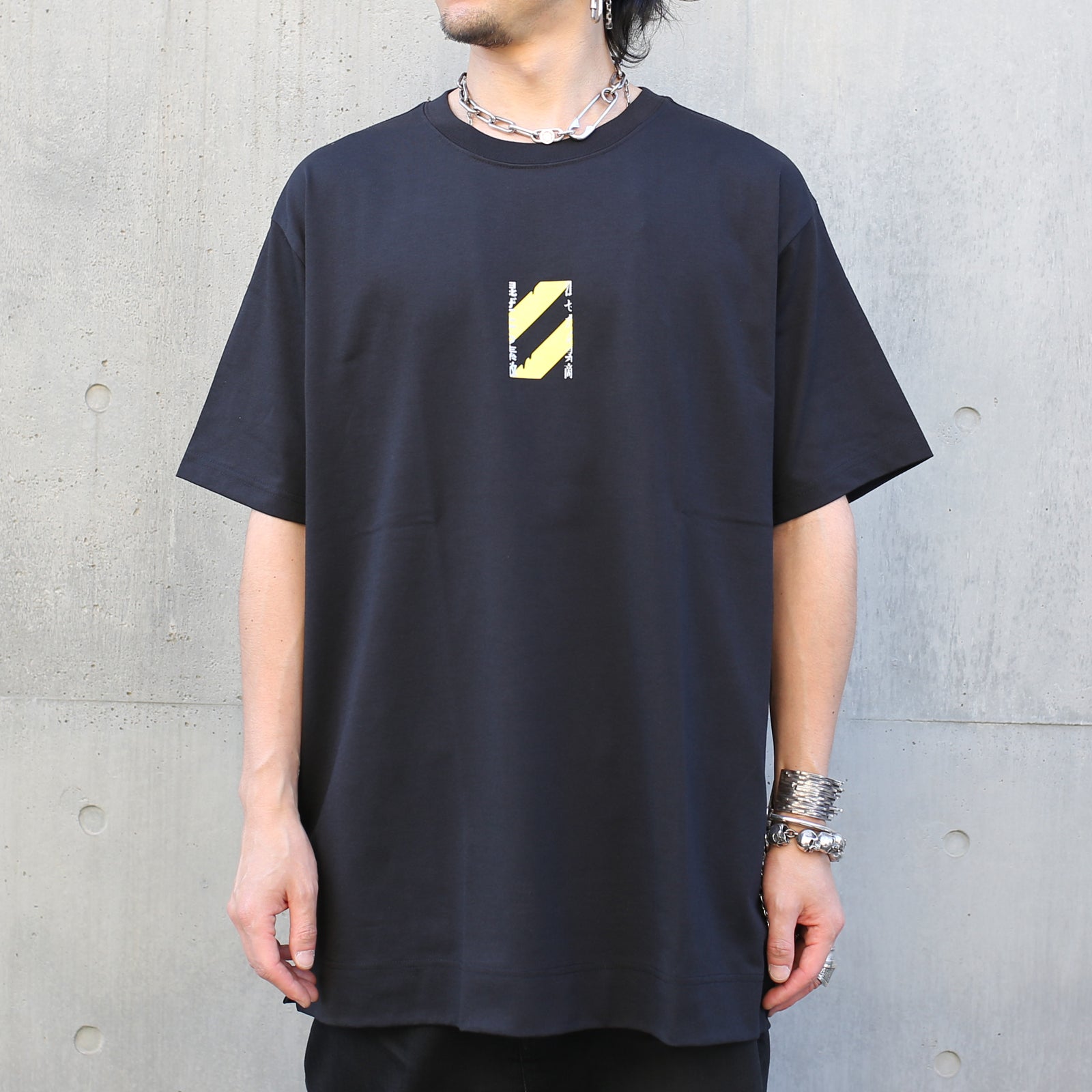 25 + 1 = NICOICHI Graphic T-Shirt / Black