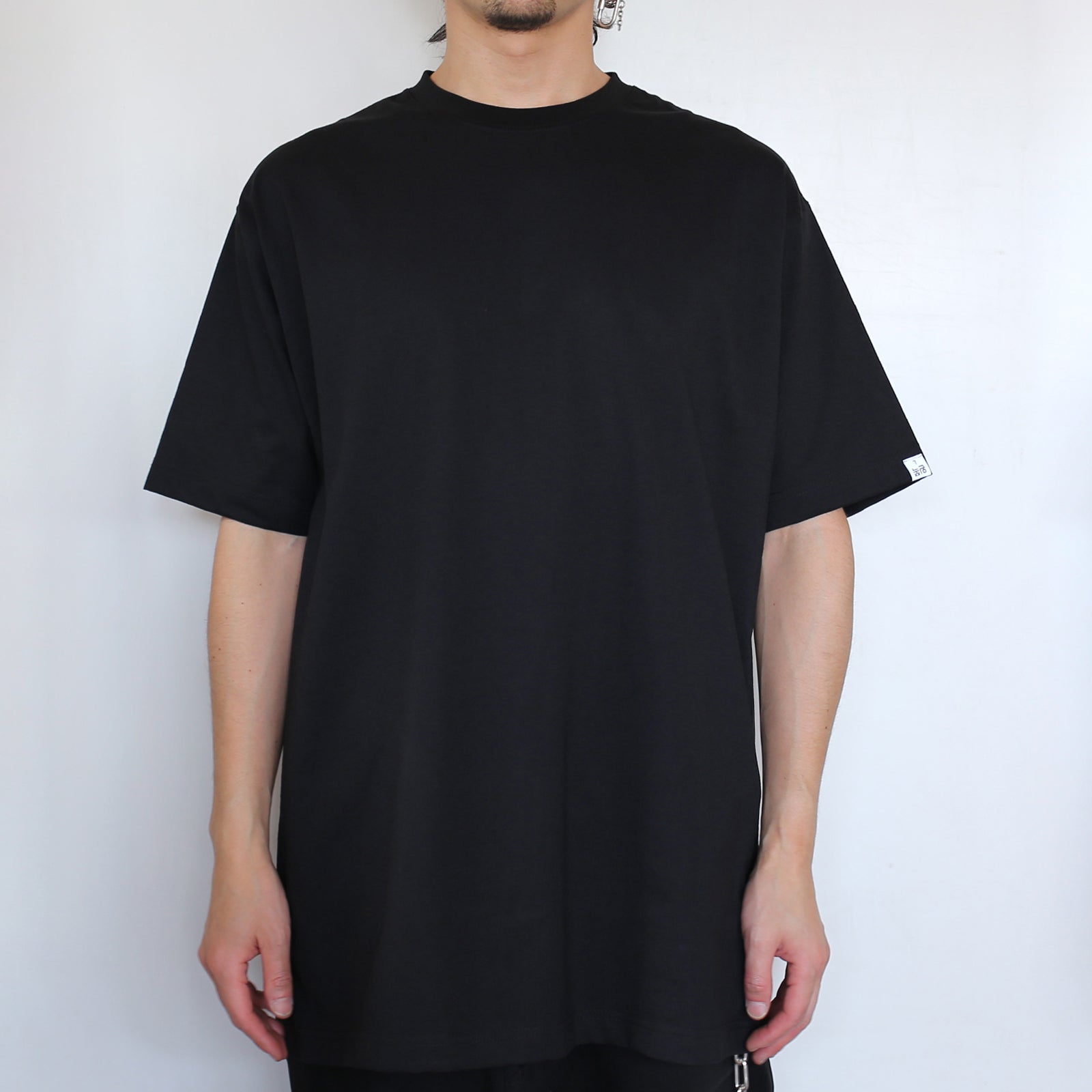 Wenchok Orunchok T-Shirt / Black
