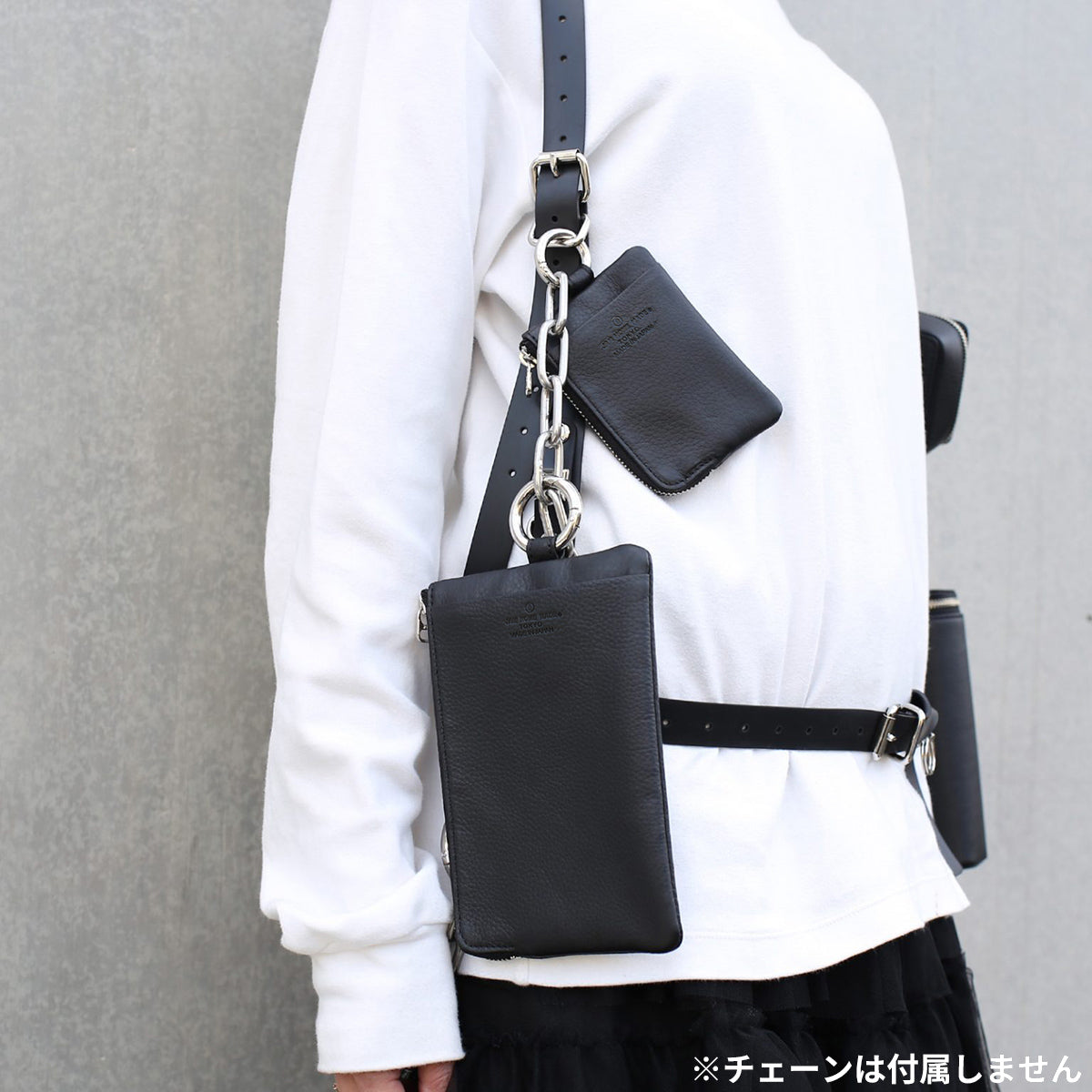 Hands-Free L-Shaped Zip Pouch/Fragment Case Scotchgard Leather