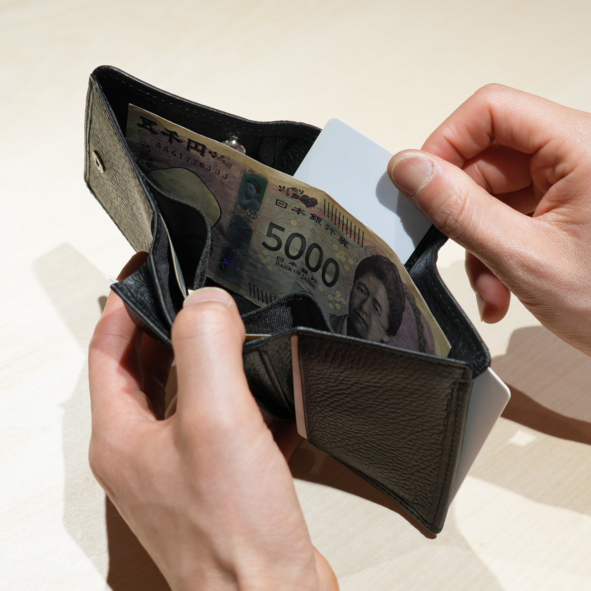 4NK trick mini Tri-fold Wallet - Cashless/Tri-fold/Eyelet Print