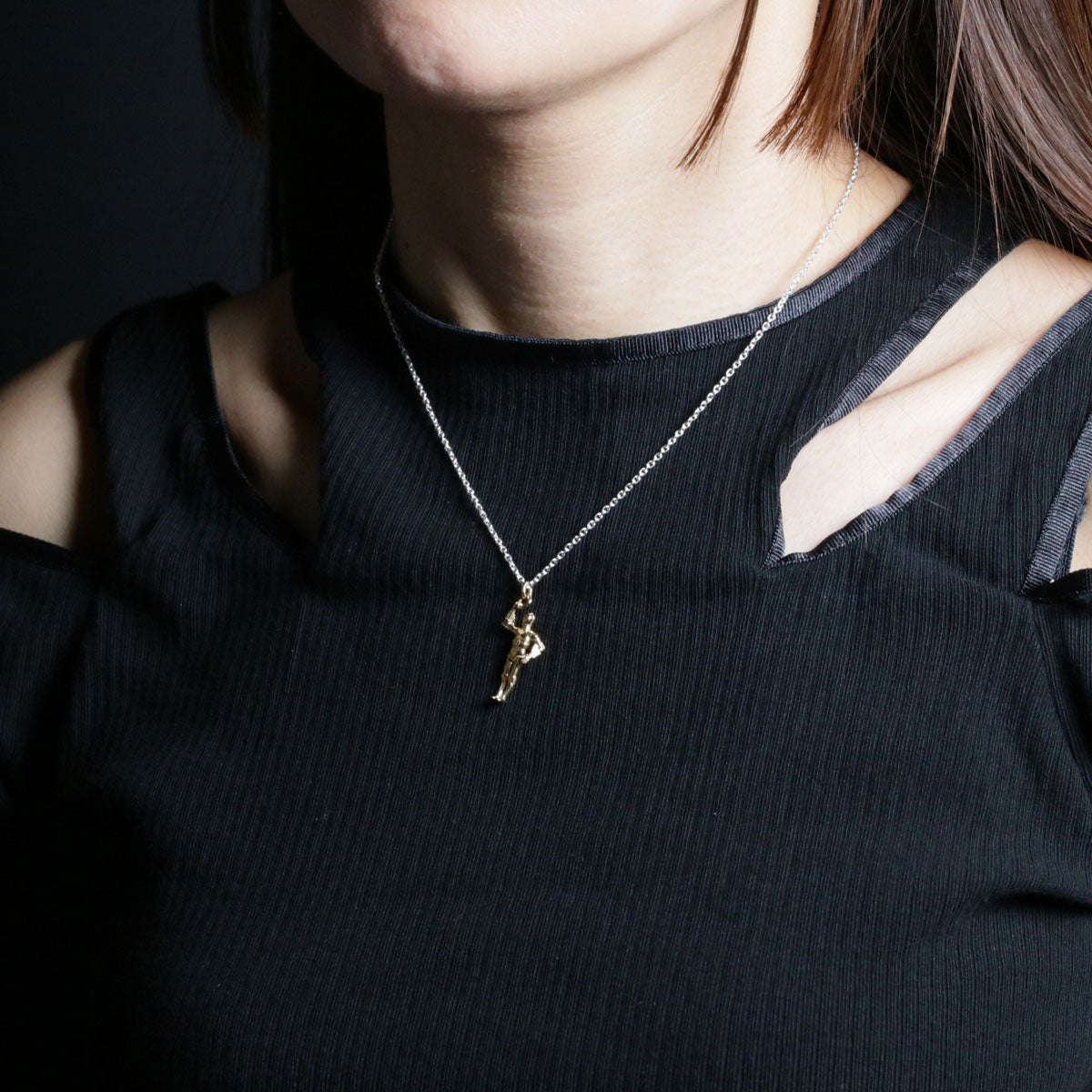 Star Wars™ C3-PO Dangle Necklace