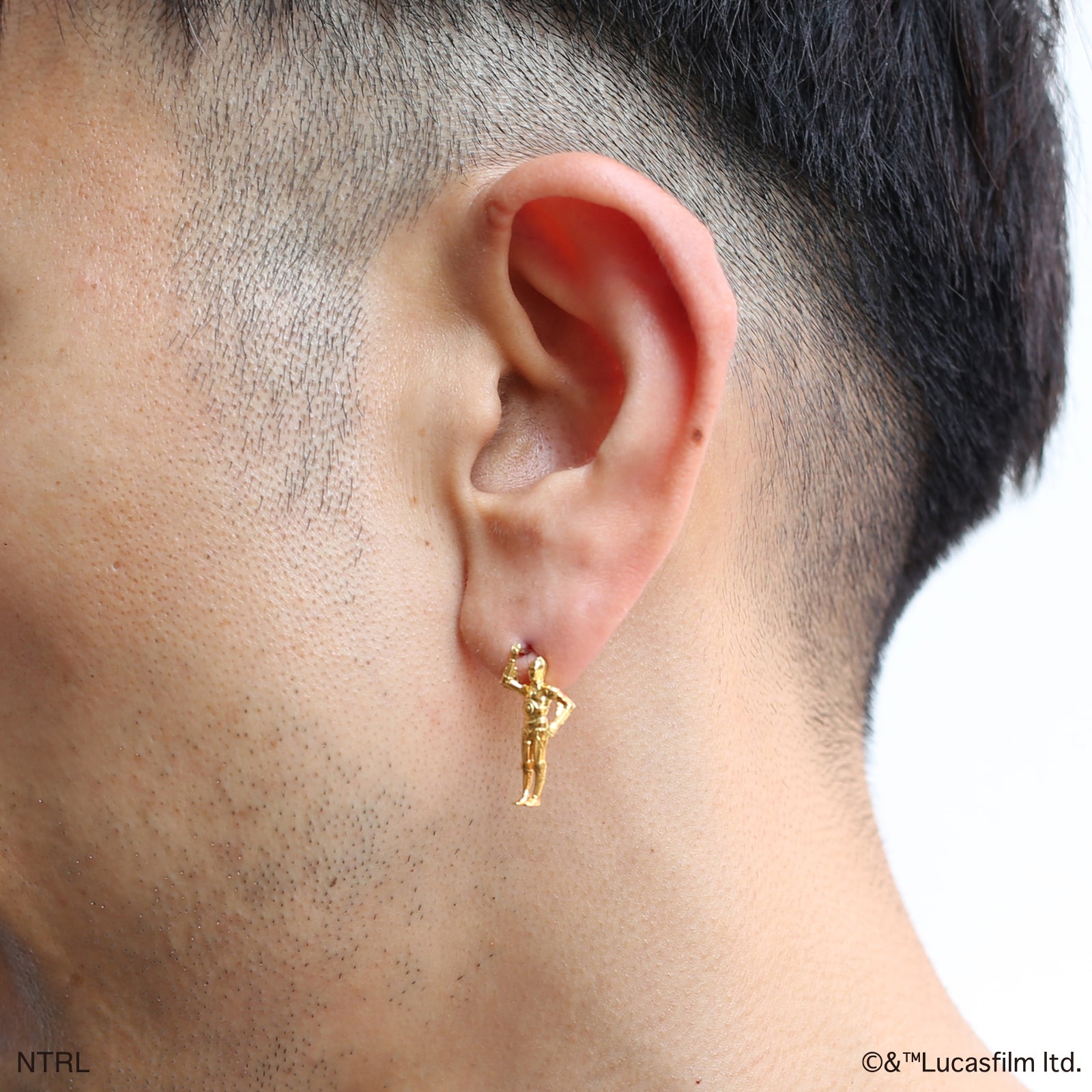 星球大战™ C-3PO 吊坠耳环（单只）