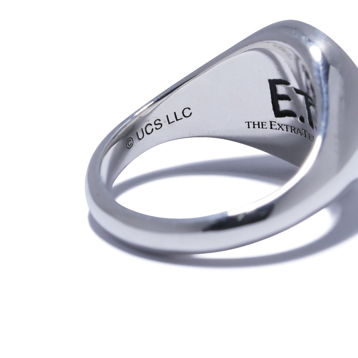 E.T. Glow-in-the-Dark Ring