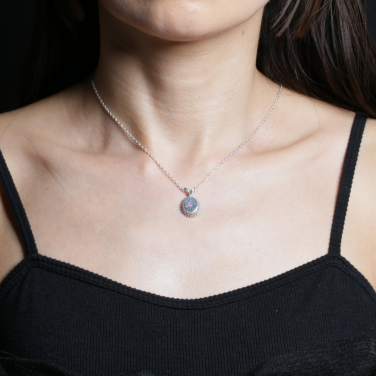 Harry Potter and the Philosopher's Stone College Necklace - Gryffindor