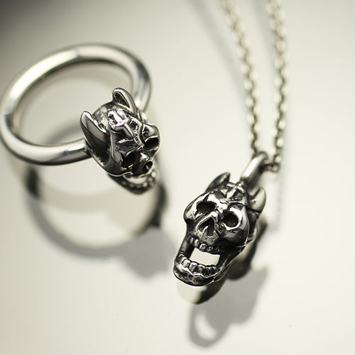 JoJo's Bizarre Adventure: Diamond is Unbreakable Sheer Heart Attack Necklace