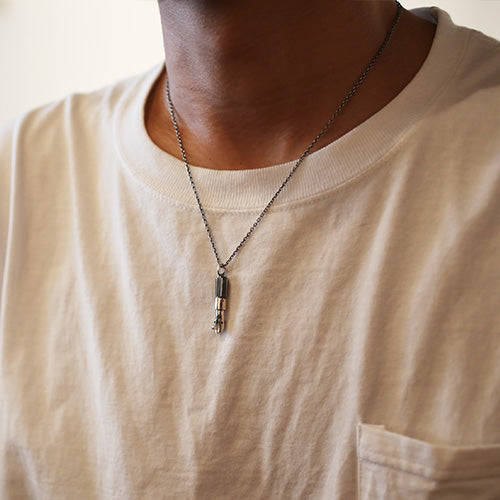 Star Wars™ Lightsaber Necklace - LUKE