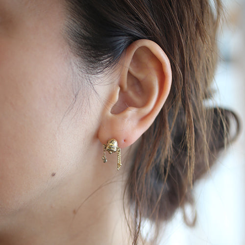 加勒比海盜：世界的盡頭骷髏耳環 - 金色（單隻）