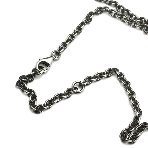 Pirates of the Caribbean: Dead Men Tell No Tales Skull Necklace - Silver