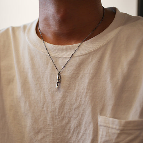 Star Wars™ Lightsaber Necklace - MASTERYODA